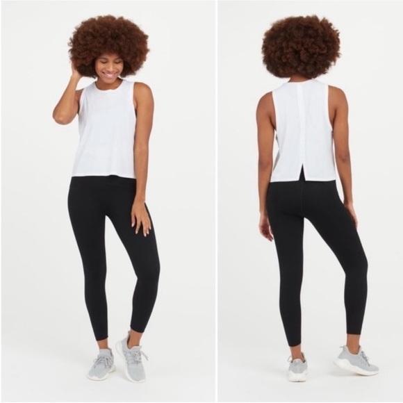 SPANX Go Lightly Tank - Picture 2 of 8